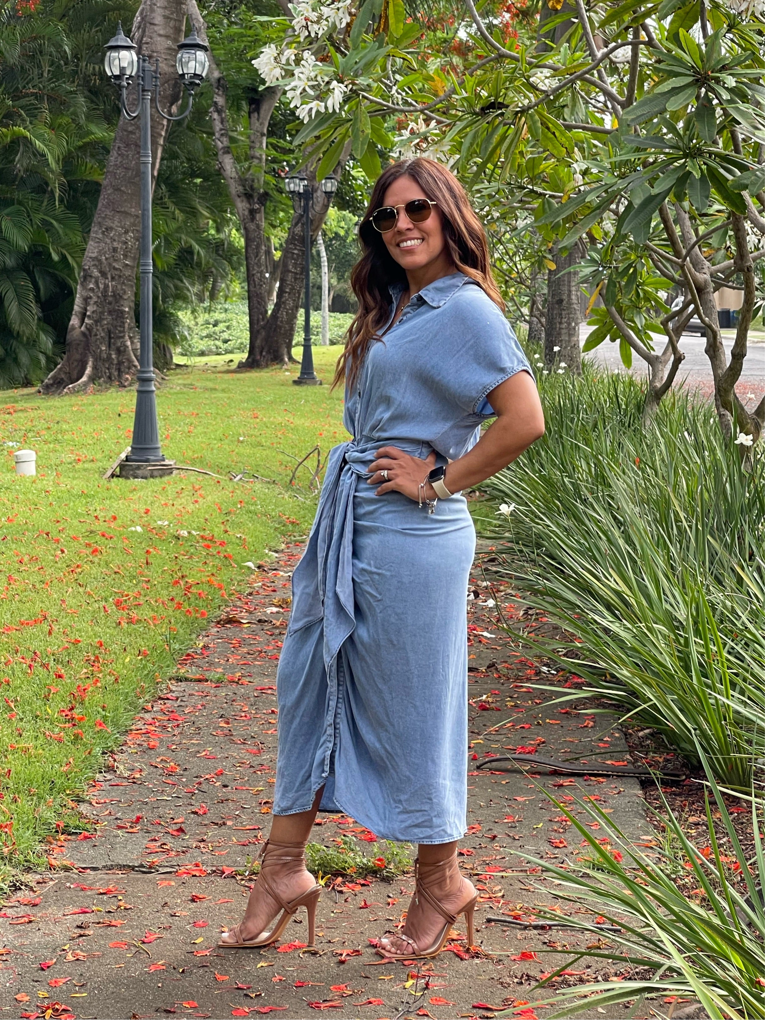 Denim Dress With Tie In Front – LP Trends